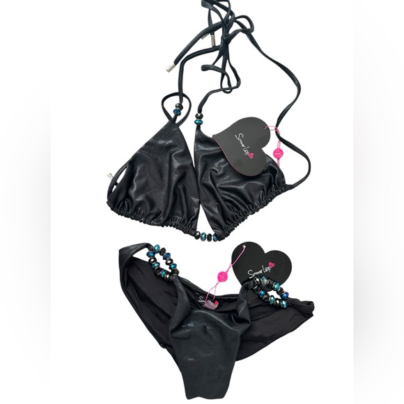 Black and Pink Heart-Patterned Bikini - Picture 1 of 15
